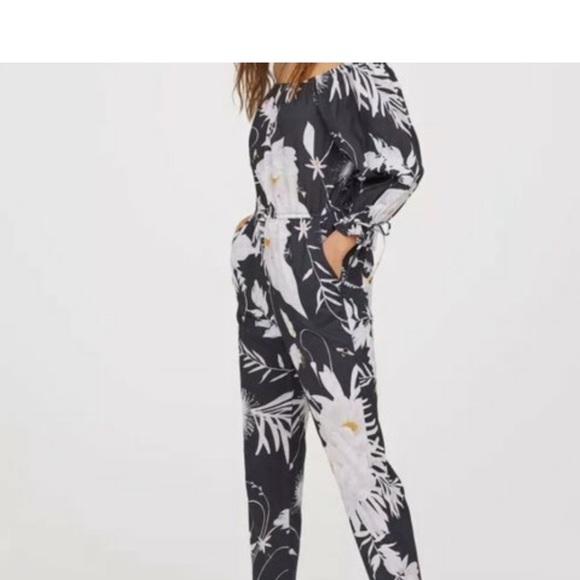 Anna Glover x H&M Floral Jumpsuit - Picture 3 of 6